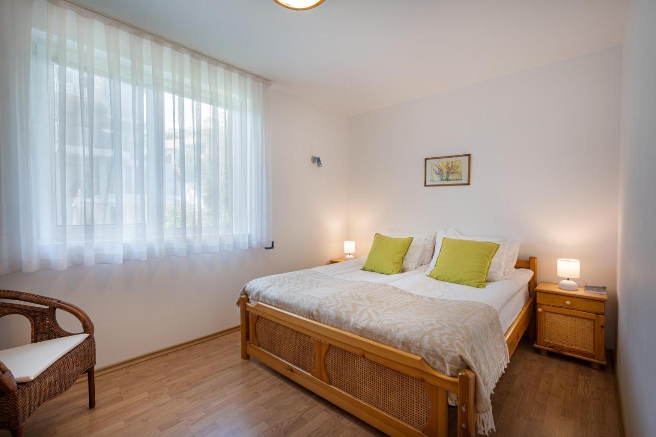 Вила Костадинов Varna Exterior photo
