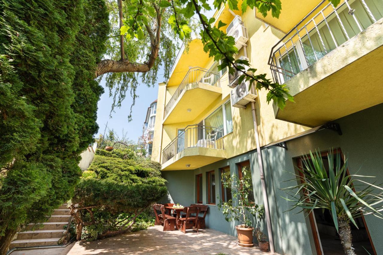 Вила Костадинов Varna Exterior photo