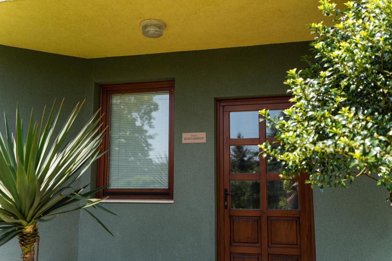 Вила Костадинов Varna Exterior photo